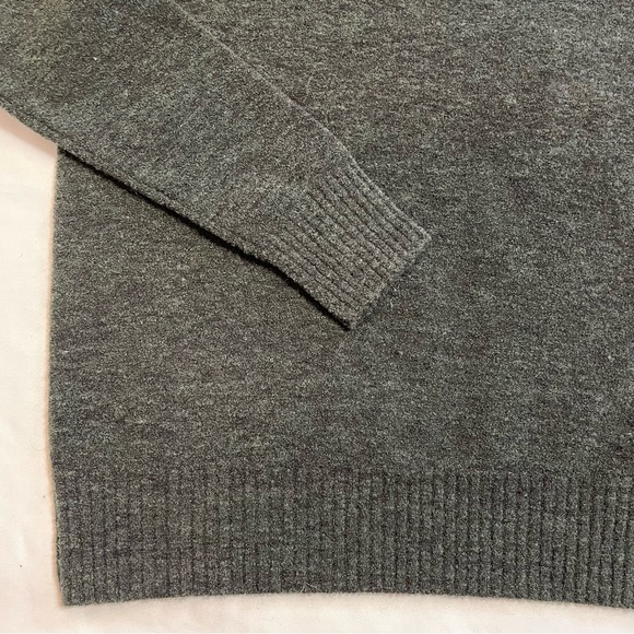 NWT New $210 +39 MASQ V-Neck Wool Dark Green Sweater Size S Made In Italy - Picture 3 of 9